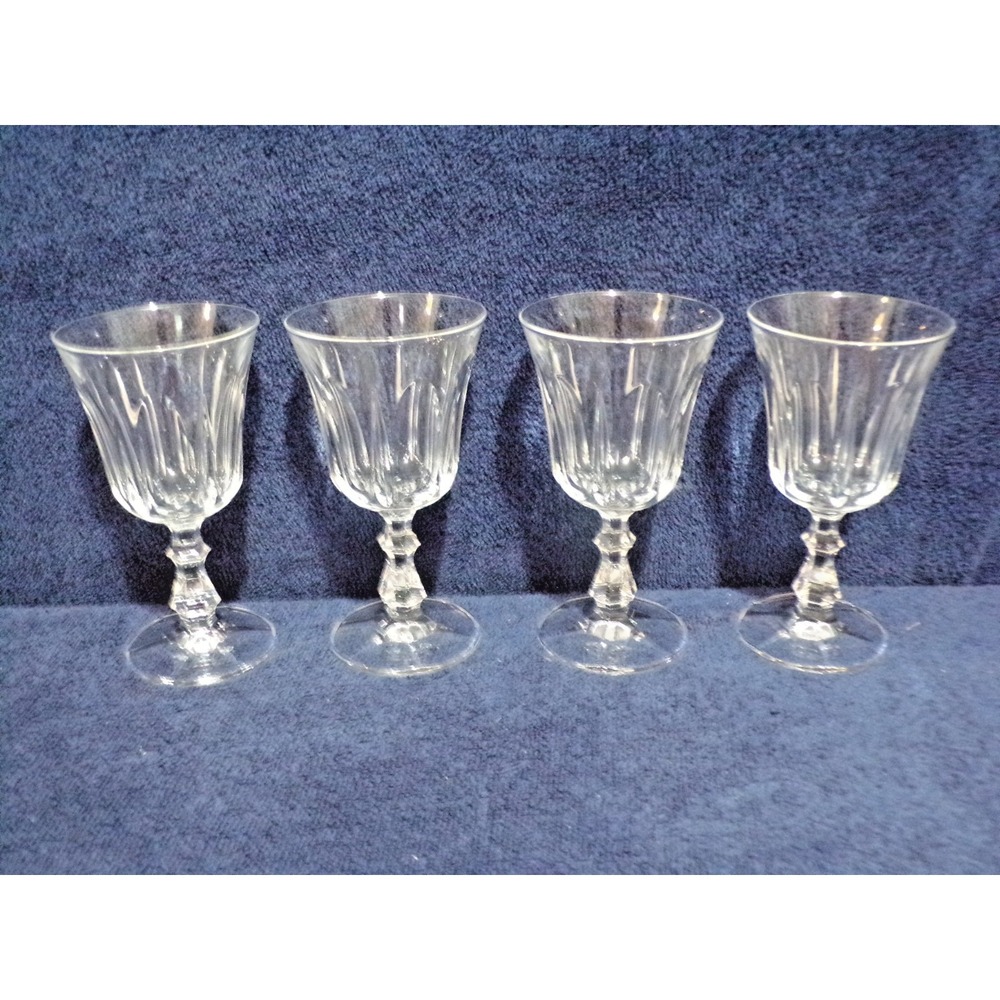 Royal Crystal Glass Rock Barware 5 oz Stemmed Wine Goblets Glasses Set of 4